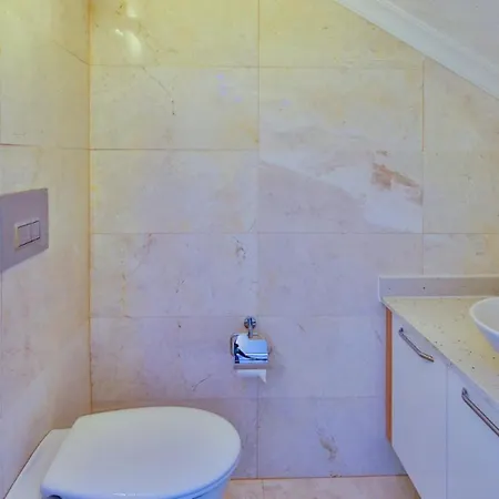 וילה Islamlar Village 2 Bedroom - Heated Indoor Pool קלקן