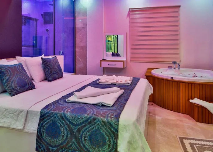 Islamlar Village 2 Bedroom - Heated Indoor Pool