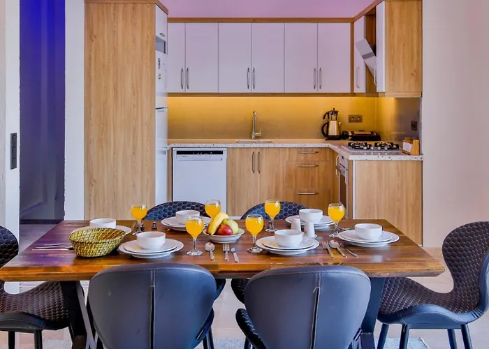 Islamlar Village 2 Bedroom - Heated Indoor Pool